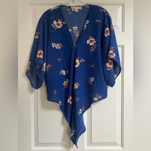 lovestitch Tops - Love Stitch Floral Blue Blouse - M